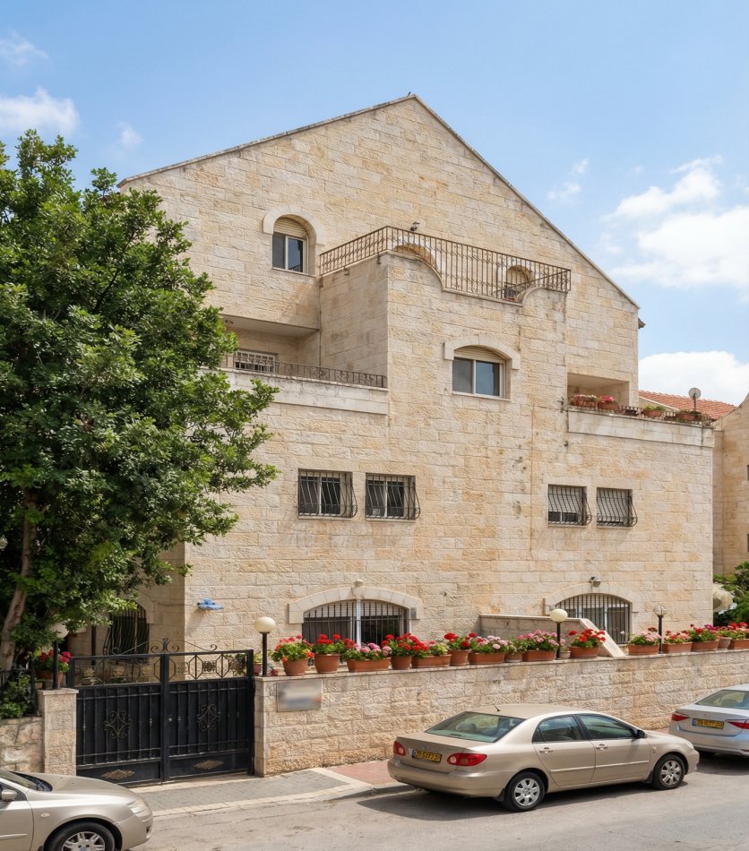 building house faithful 1350x1800