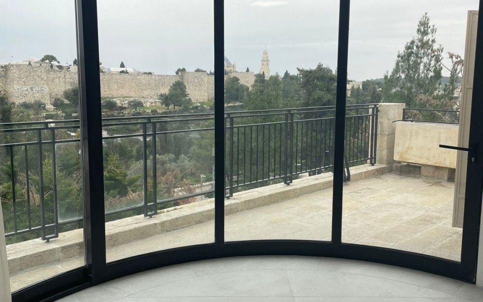 b7ccb57d 6c05 42f0 af2d 2b31aaa3174e